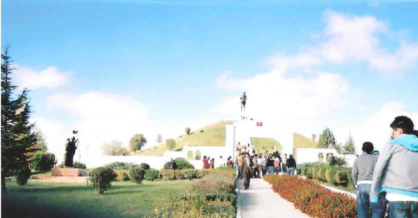 Dumlupınar Şehitliği
